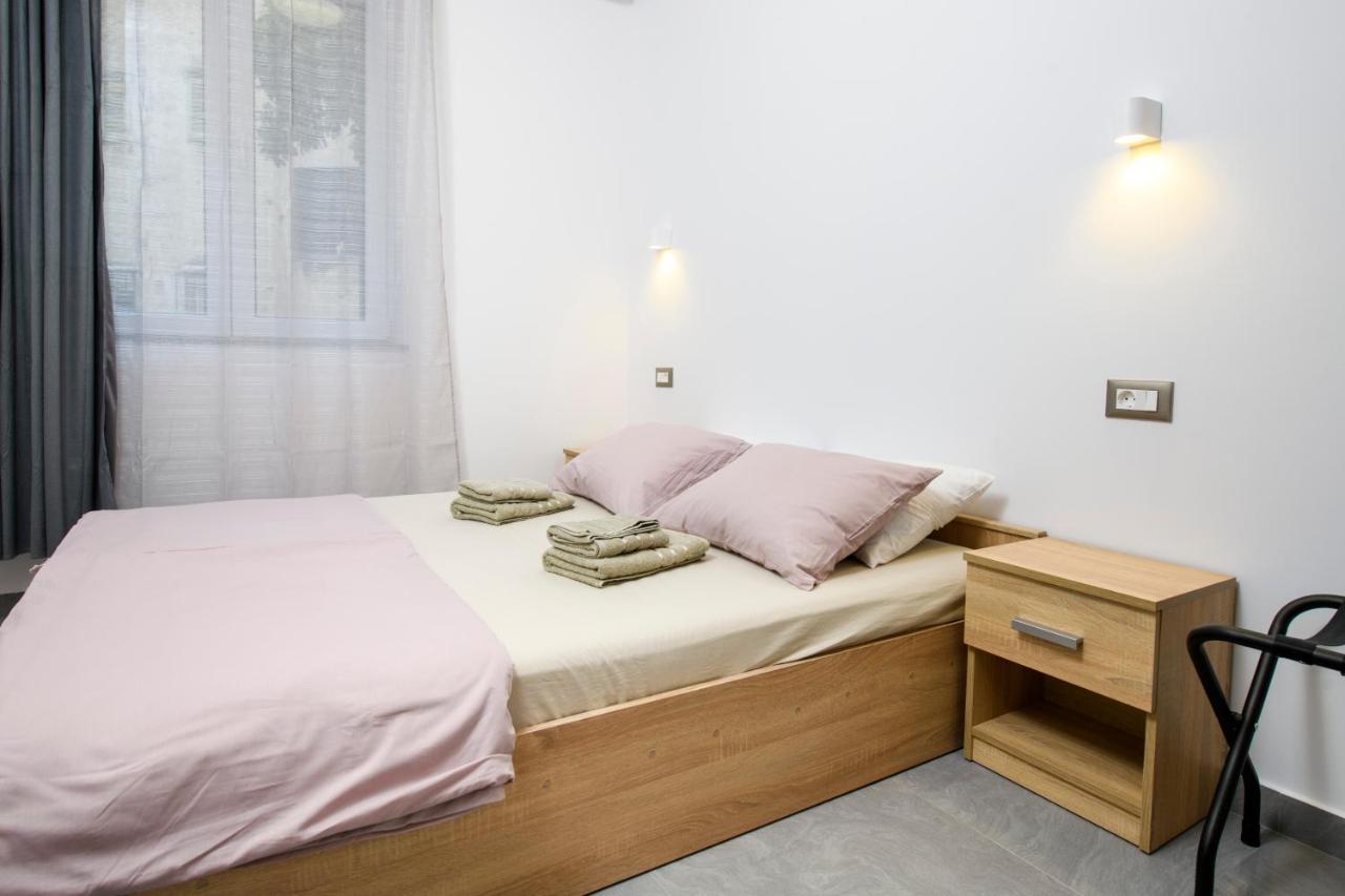 Apartment Delalle สปลิท ภายนอก รูปภาพ